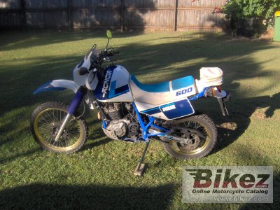 1987 Suzuki DR 600 R Dakar photo
